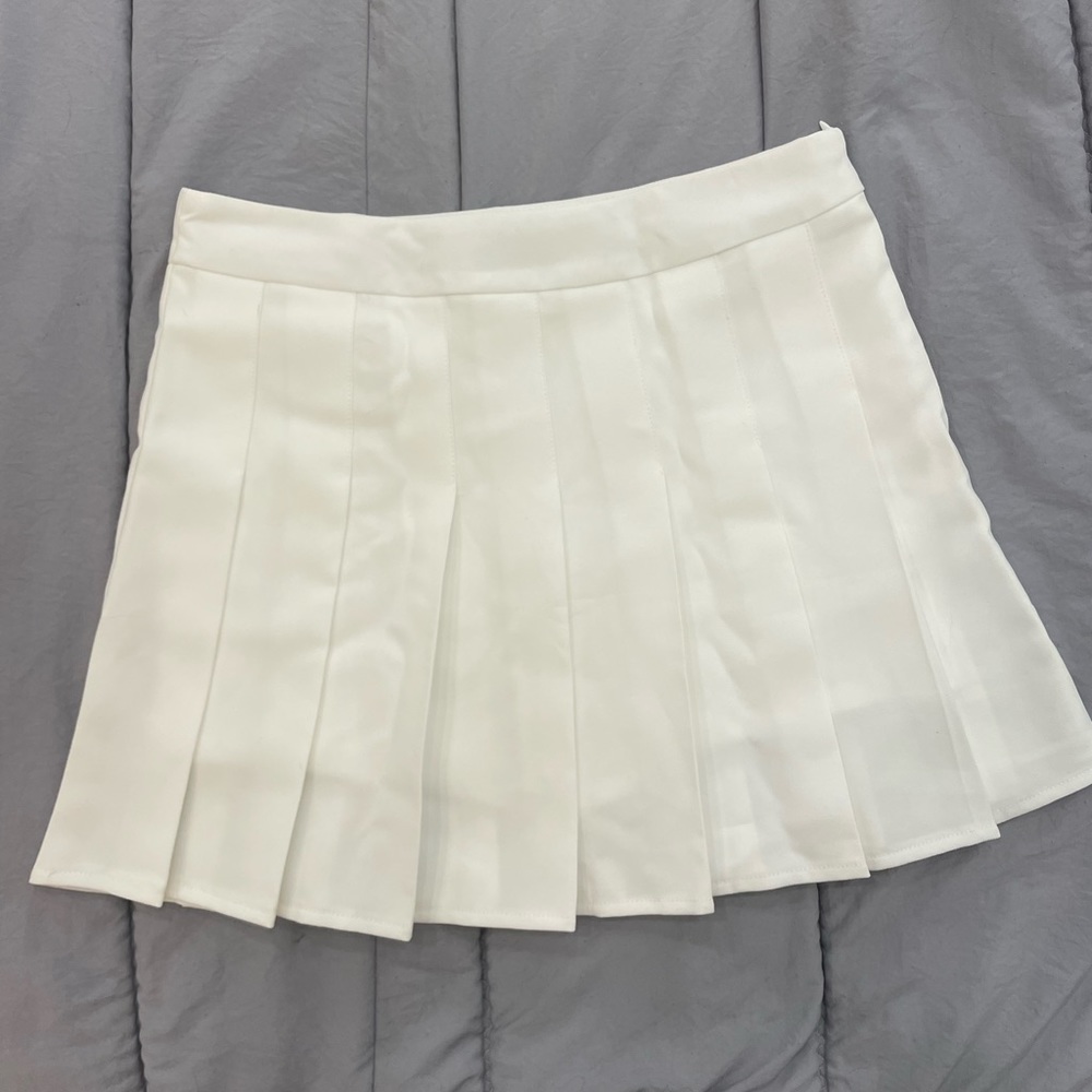 White tennis skirt